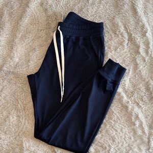 ZYIA Active Navy Jogger Pants size medium.